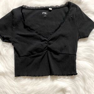 Black Lace Trim Short Sleeve Crop Top. PacSun brand, Size Small.